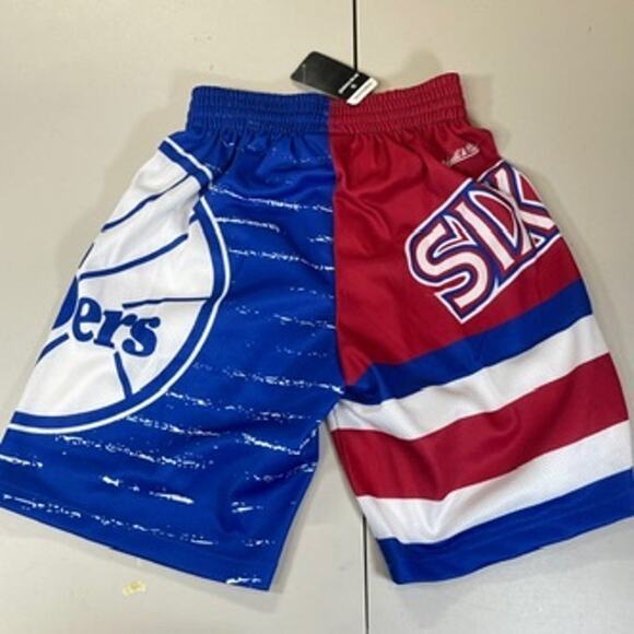 Philadelphia 76ers Mitchell & Ness Jumbotron 3.0 Shorts - Picture 2 of 3